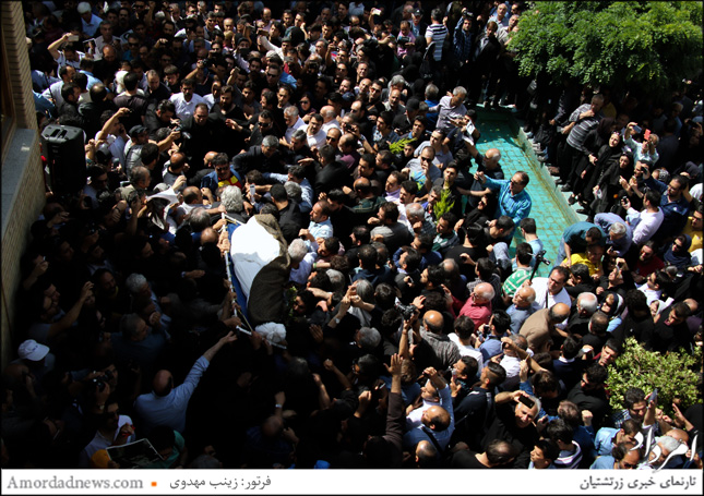 ناصر ملک&zwnj;مطیعی در خاک سرزمینش آرام گرفت