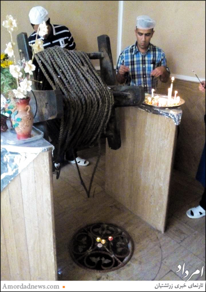 داخل یکی از اتاق&zwnj;های پیرانگاه چاهی به عمق بیش از 50 متر وجود دارد