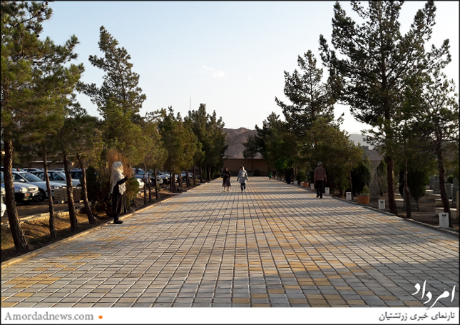 بهسازی و نوسازی آرامگاه زرتشتیان یزد به کوشش انجمن زتشتیان یزد اردیبهشت&zwnj;ماه 1397 خورشیدی انجام شد