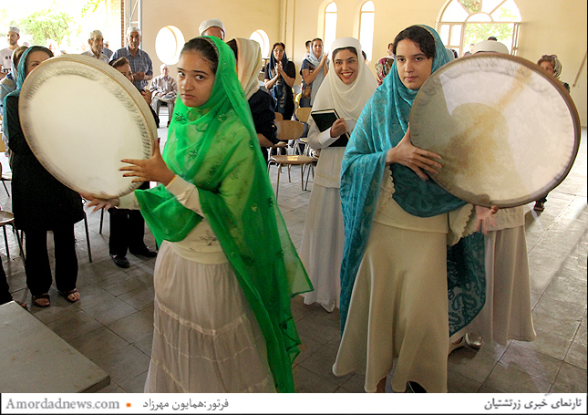 همزمان با جشن تیرگان آیین گهنبارخوانی چَهره‌ی میدیوشهم به کوشش سازمان فروهر برگزار شد