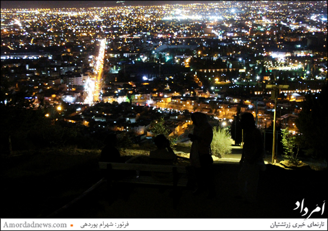 زرتشتیان شیراز باد ایزد در گاهشمار زرتشتی دستبندهای تیر و باد را از دستان خود باز کردند
