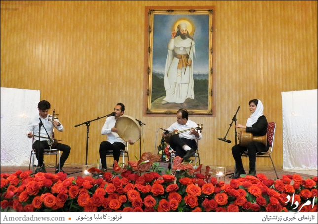 پرنیان خرمی، نوازنده‌ی تنبک - بهنام جاوید نوازنده‌ی تار - محسن بلبلی خواننده آواز و نوازنده دف - حمید مریدی نوازنده کمانچه  