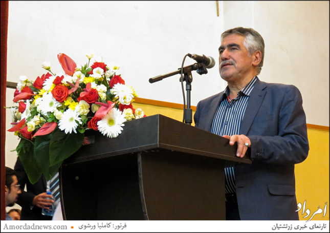 علیرضا حسینی نوکندی، شهردار منطقه‌ی 4 تهران در جشن مهرگان سخنرانی کرد