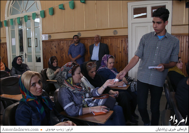 دانش‌آموزان دبیرستان فیروز بهرام در برگزاری انتخابات همکاری کردند 