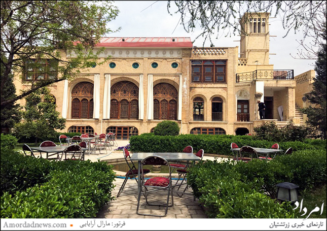 حیاط اندرونی سرای کاظمی که امروز کاربری موزه تهران قدیم را دارد