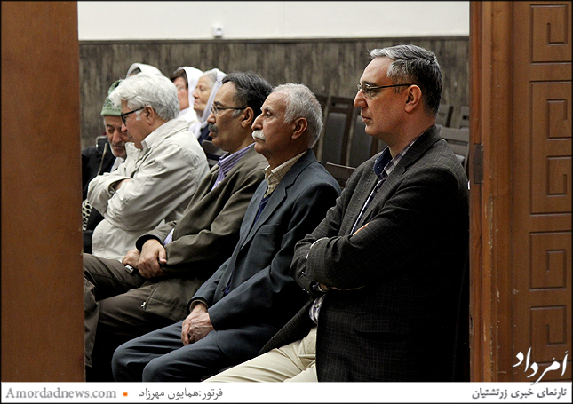 چهره سمت راست کامبیز میزانیان هموند گردش‌های 43 و 44 انجمن زرتشتیان تهران