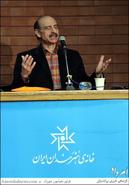 پدرام اکبری کارگردان و مستند ساز فیلم نوروز و نوزایی جان و جهان ایرانی