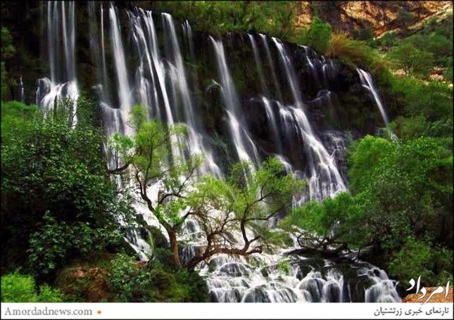آبشار چم‌آو با زیبایی خیره‌کننده در جنوب ایلام جای دارد  آب