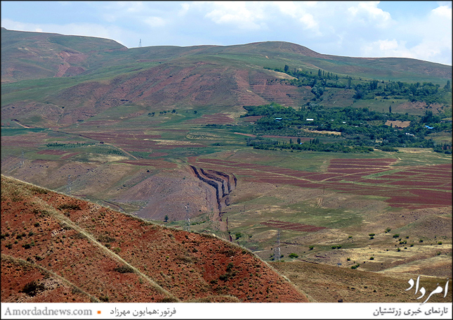 مسیر دریاچه اوان از جاده الموت قزوین و اولین روستا معلم کلایه است