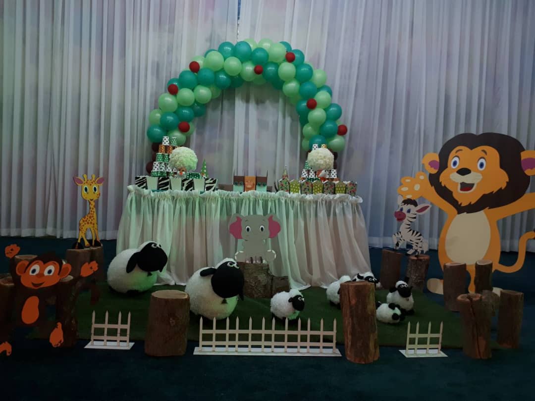 برگزاری جشن زادروز در پارک کودک فروهر