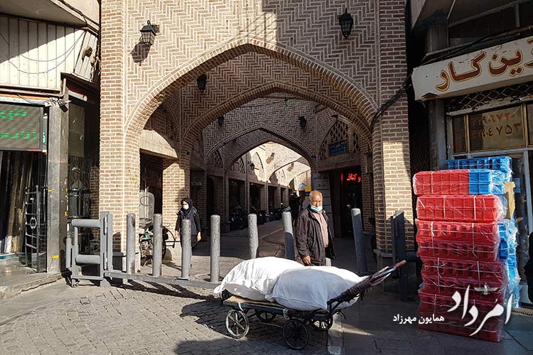 ورودی غربی بازارچه عودلاجان از پامنار