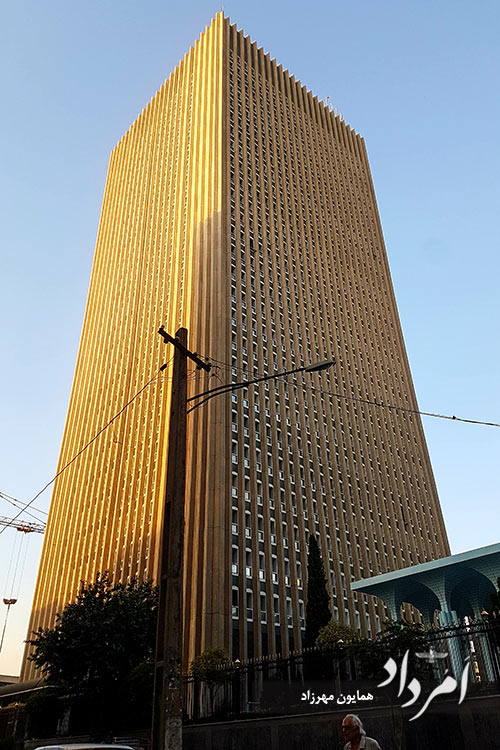 برج سپهر بانک مرکزی صادرات با 32 طبقه دومین برج بلند ایران