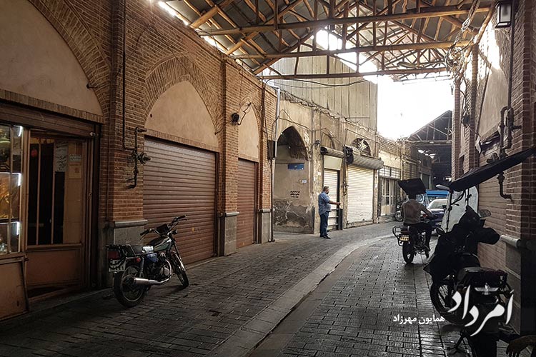  گذر بازارچه نایب سلطنه محله آب منگل (قیام)