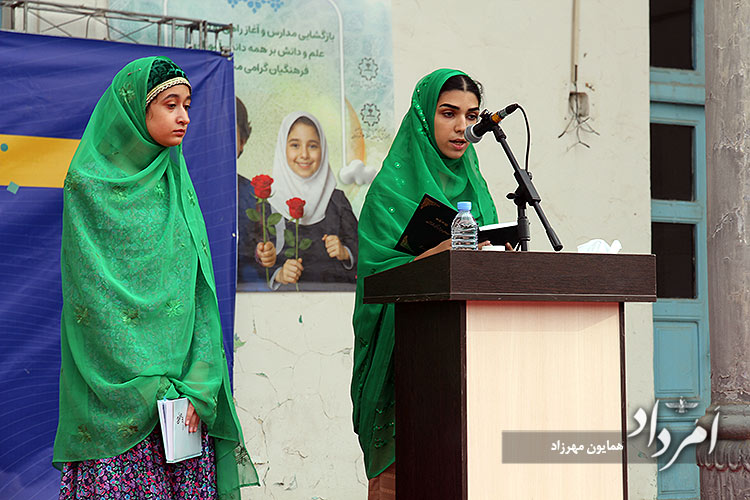 نواختن زنگ مهر دبیرستان ماندگار انوشیروان بهدست وزیر میراث فرهنگی 12 12 35