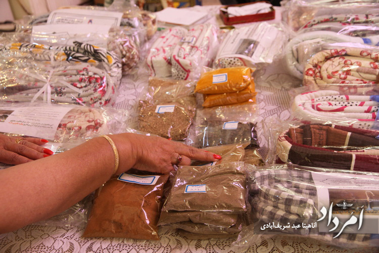 برپایی نمایشگاه سازمان زنان زرتشتی تهران 12 13 46