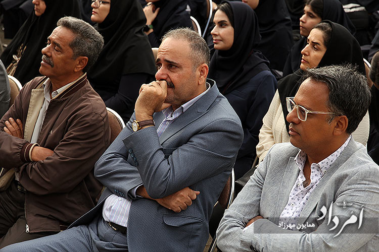 نواختن زنگ مهر دبیرستان ماندگار انوشیروان بهدست وزیر میراث فرهنگی 26 24 17