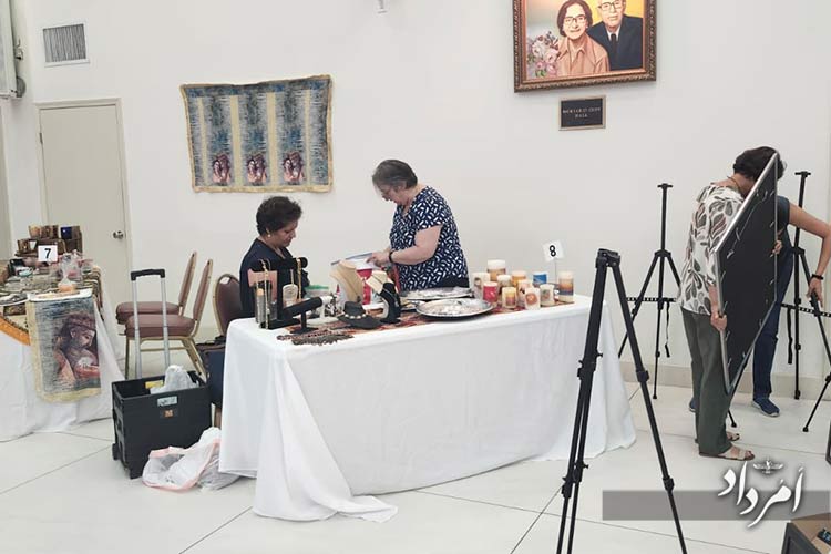 برپایی نمایشگاهی از دستساختههای هنری در مرکز زرتشتیان ارنج کانتی 1 26502010 58d4 4fb4 8ca6 e7eb127b709a