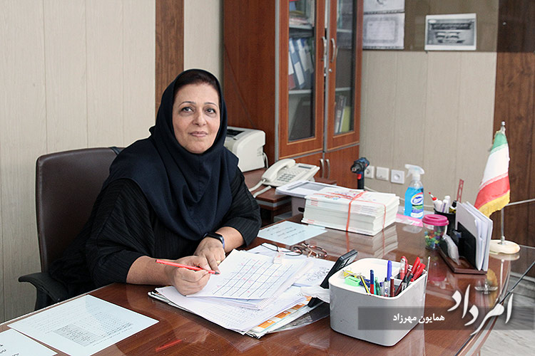 جمشیدجم، رستم آبادیان و فیروز بهرام آماده برای ورود دانشآموزان 27 3 41