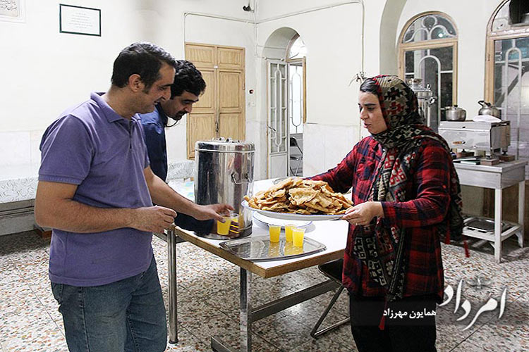 گرامیداشت اردیبهشت روز در آتشکده تهران 29 34 9