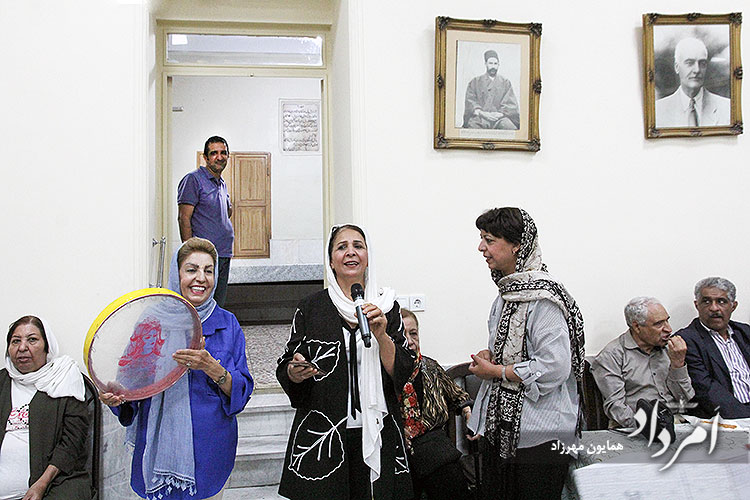 گرامیداشت اردیبهشت روز در آتشکده تهران 32 36 5