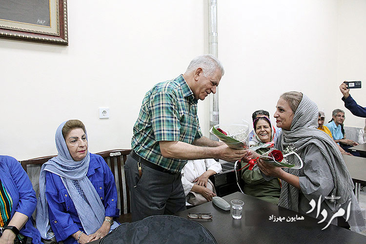 گرامیداشت اردیبهشت روز در آتشکده تهران 35 39 2