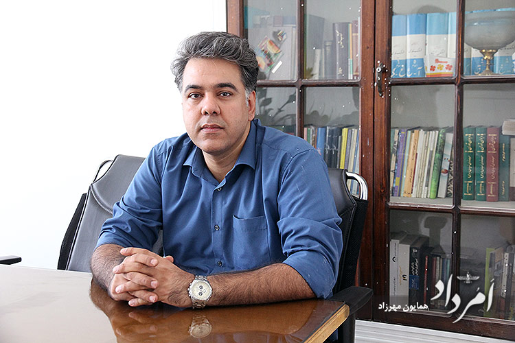 جمشیدجم، رستم آبادیان و فیروز بهرام آماده برای ورود دانشآموزان 5 5 31