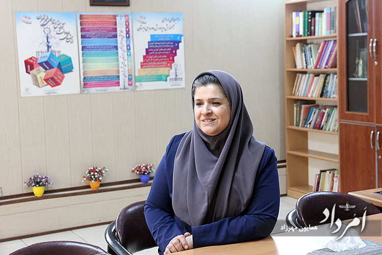 جمشیدجم، رستم آبادیان و فیروز بهرام آماده برای ورود دانشآموزان 30 6 34