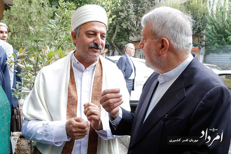 بازدید وزیر میراث فرهنگی از آتشکده تهران در آغاز مهر 5 82A9354