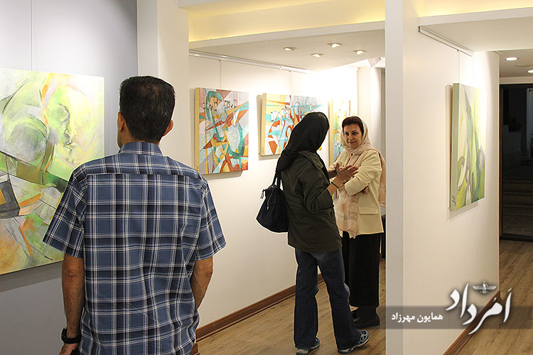 نگاهی به نمایشگاه نقاشی آزیتا امجد با نام مهر اَمِرِتات 16 15 26