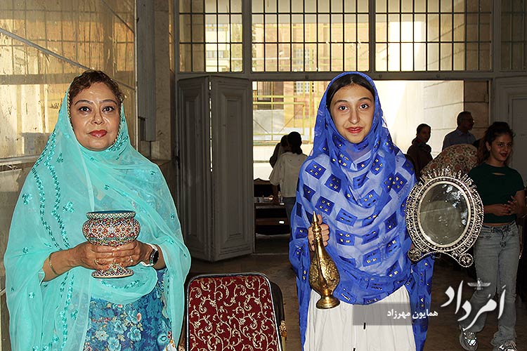 پاسداشت جشن مهرگان در مارکار تهرانپارس (بخش نخست) 1 2 9