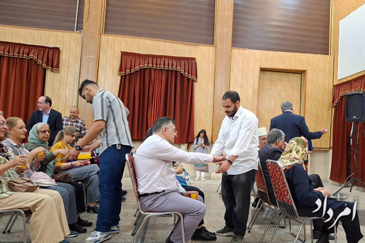 جشن معرفی نودانشجویان زرتشتی در مارکار تهرانپارس 19 40