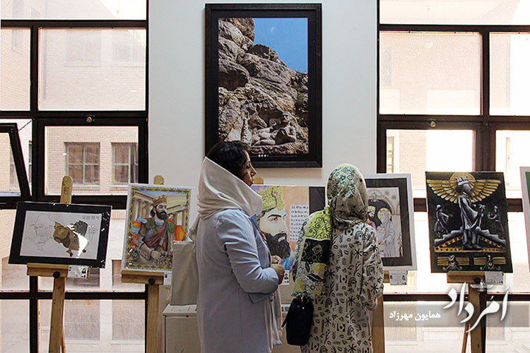 کوروش از نگاه هنرمندان در نمایشگاه کوروش بزرگ، میراث مهربانی و مدارا 23 44 14