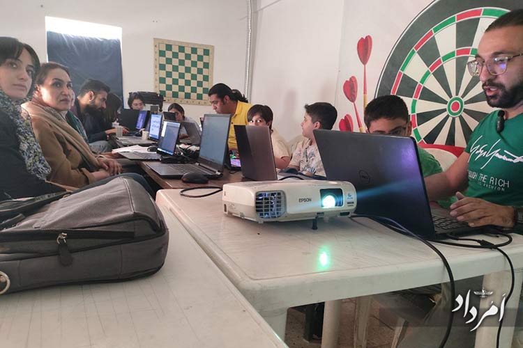 سومین نشست آموزشی نرمافزار فتوشاپ در کرمان برگزار شد 3 5983171528646315102