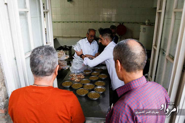 برگزاری واجیشت گَهَنبار ایاسرمگاه در آتشکده تهران 33 82A33