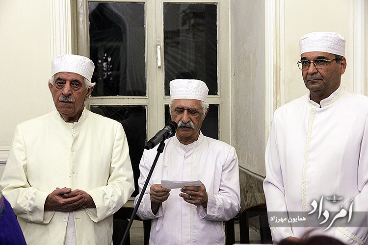 نیایش همگانی روز اردیبهشت از ماه آذر در آتشکده تهران 6 0 24