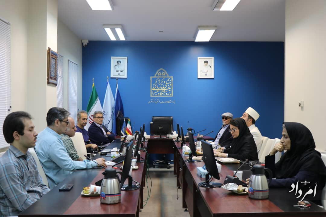 موبد سرور تاراپوروالا: میهن را آبوخاک مینامیم 3 1 6