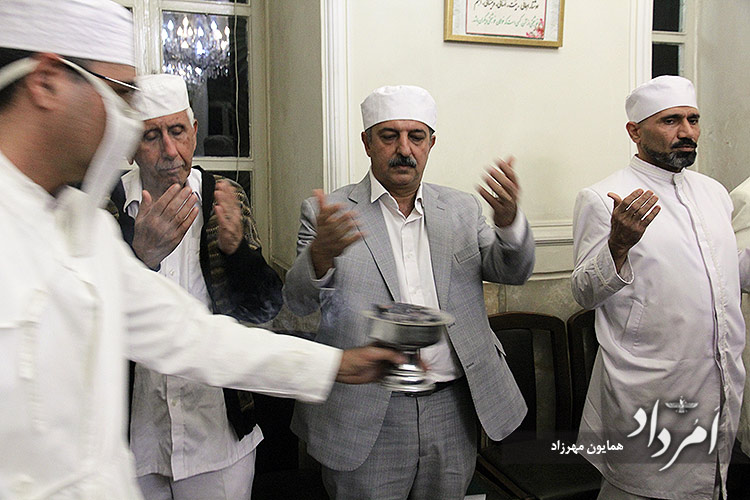 نیایش همگانی روز اردیبهشت از ماه آذر در آتشکده تهران 22 24 12