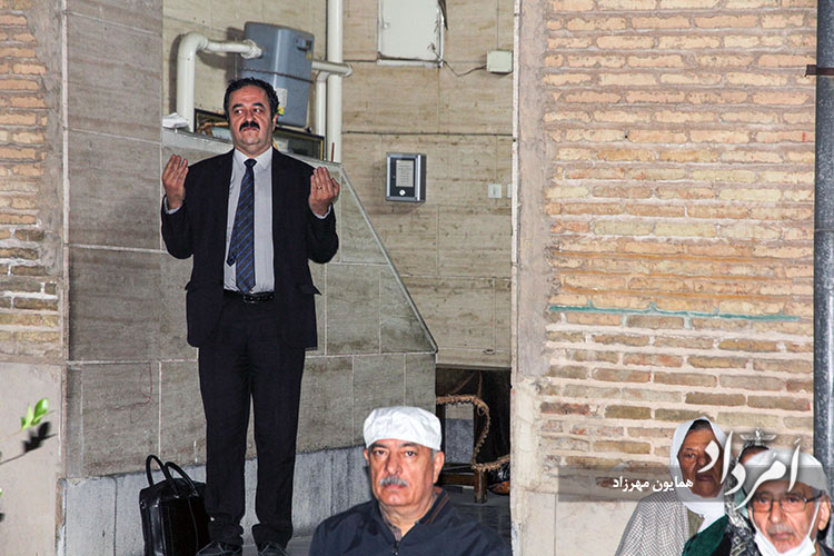 نیایش همگانی روز اردیبهشت از ماه آذر در آتشکده تهران 7 45 5