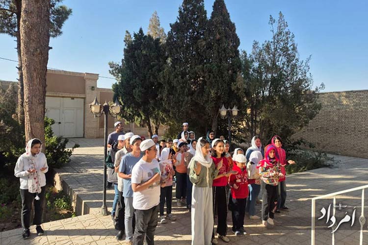 81c01870 300f 45cc a2da 8b4b14ae55e2