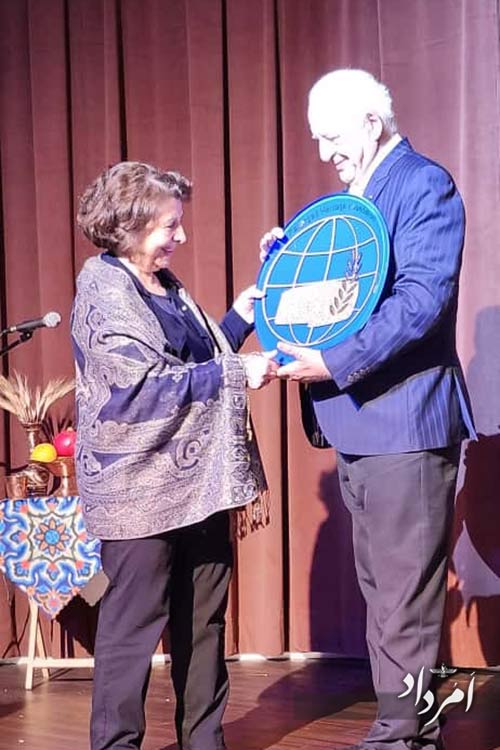 d2b412e0 6be0 418f 9668 6307185a0086