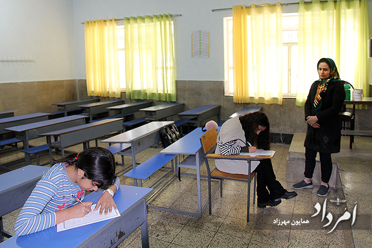 برگزاری آزمون هماهنگ دینی نوبت نخست در دبستان هرمز آرش 13 13 7