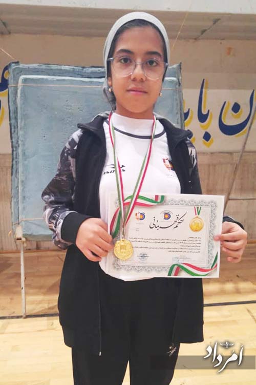 رائیکا فلفلی قهرمان تیراندازی باکمان استان یزد 4 9255fbb7 cff1 4191 8c03 68484e3af192