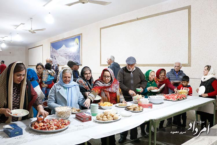 گرامیداشت آیین شب چله در کسنویه 54 MG 8326 resize