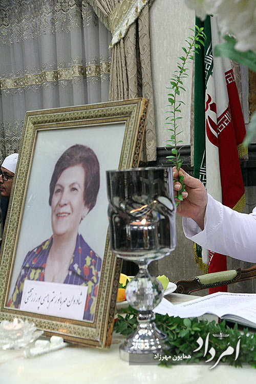 آیین سالگرد درگذشت مهربانو بامسیپور برگزار شد 8 12 12