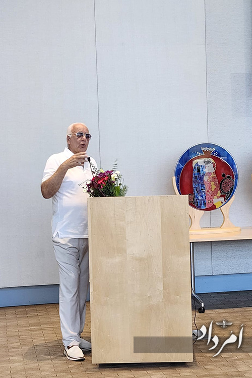 نمایشگاهی از شیشه؛ روایتی از فرهنگ ایران تا تاریخی ماندگار 2 3 4