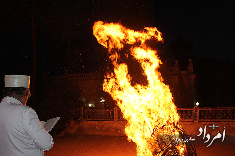 آتشافروزی آیین جهانی سده در آتشکده تهران 26 45 3