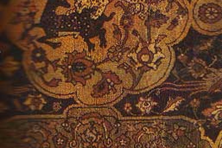 احياي تصوير حيوانات روي فرش ايران در دوران صفويه