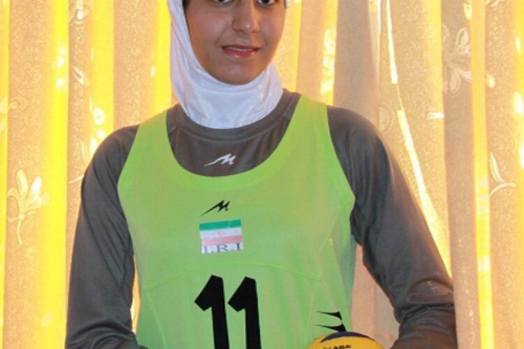 1481295923sanaz_goshtasbi