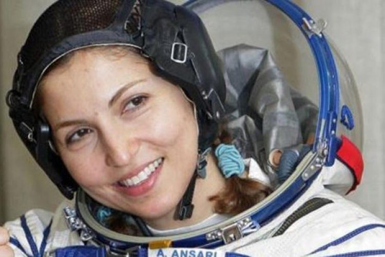 1498033602_anushe-ansari