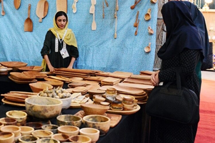 1503521368ظروف-چوبین